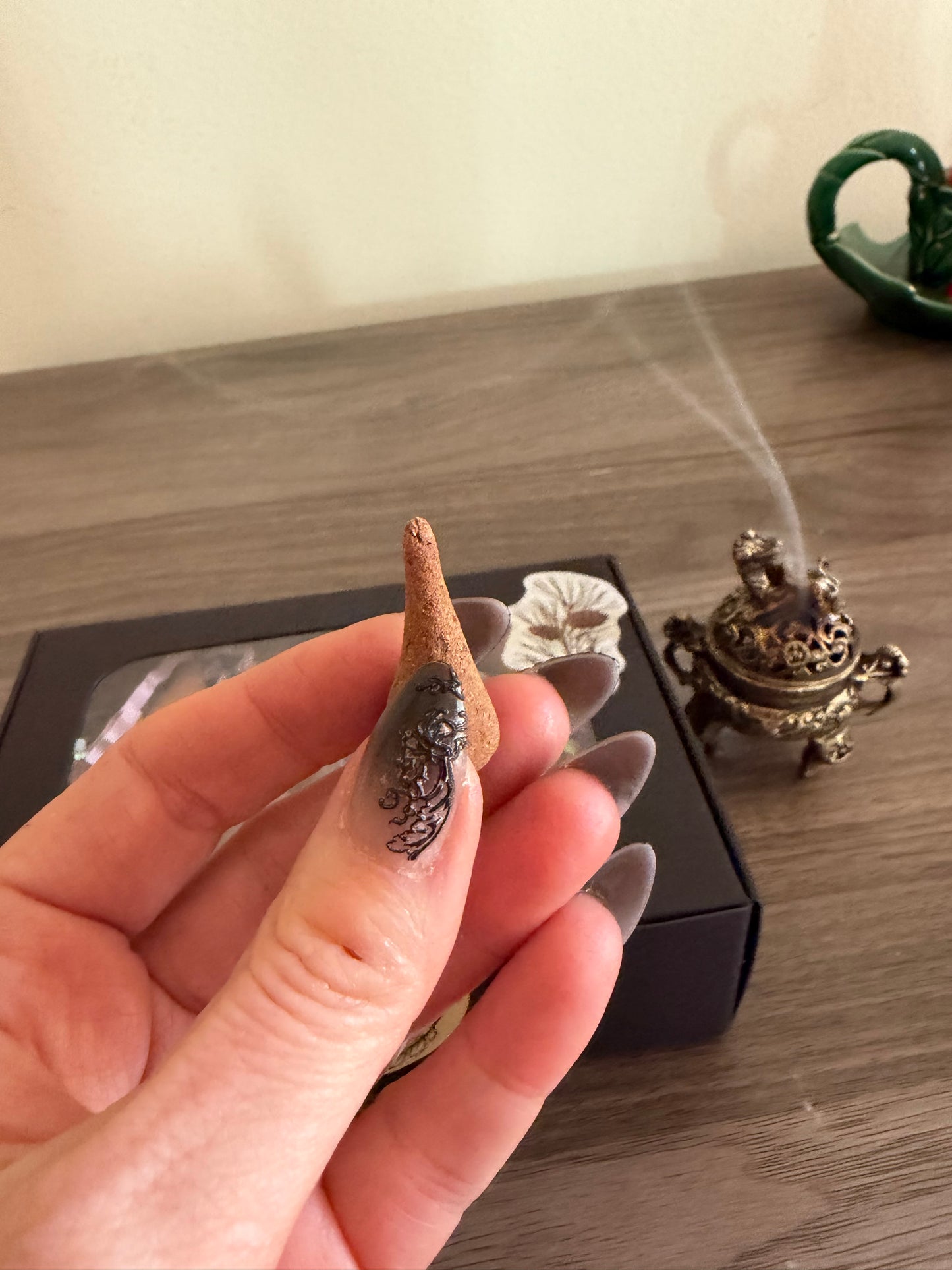 Natural Incense-Making Workshop
